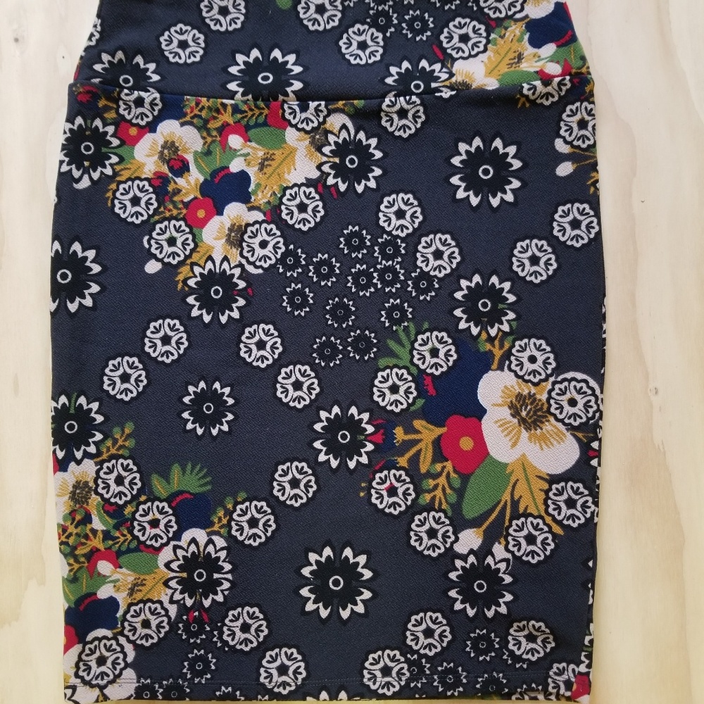 LULAROE cassie skirt